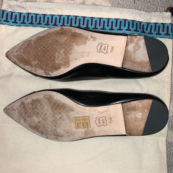 Tory Burch Pointed Flats (Black, Size 7.5) - Picture 5 of 7